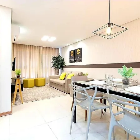 Apartamento Lindo E Moderno No Centro De Gramado Exterior photo