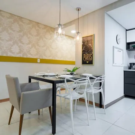 Apartamento Lindo E Moderno No Centro De Gramado Exterior photo